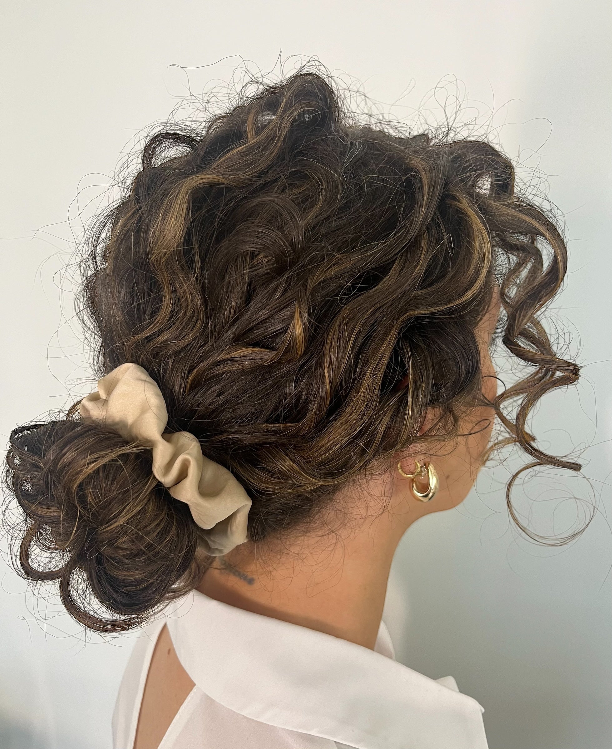 The Oversized Scrunchie - Sand