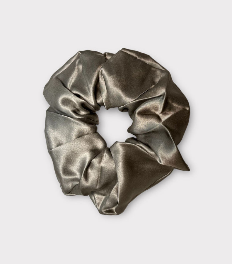 The Oversized Scrunchie - Platinum