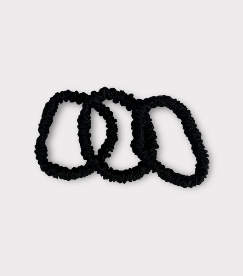 The Sleek Scrunchie (set of 3) - Black