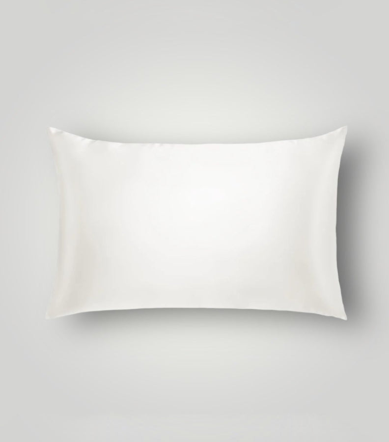Adults’ White Pillowcases (Set of 2)