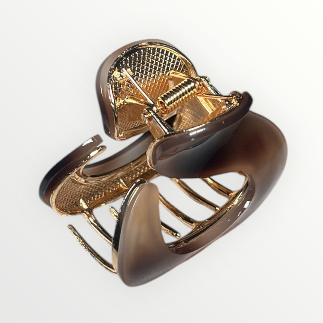 “Krista” Curved Claw